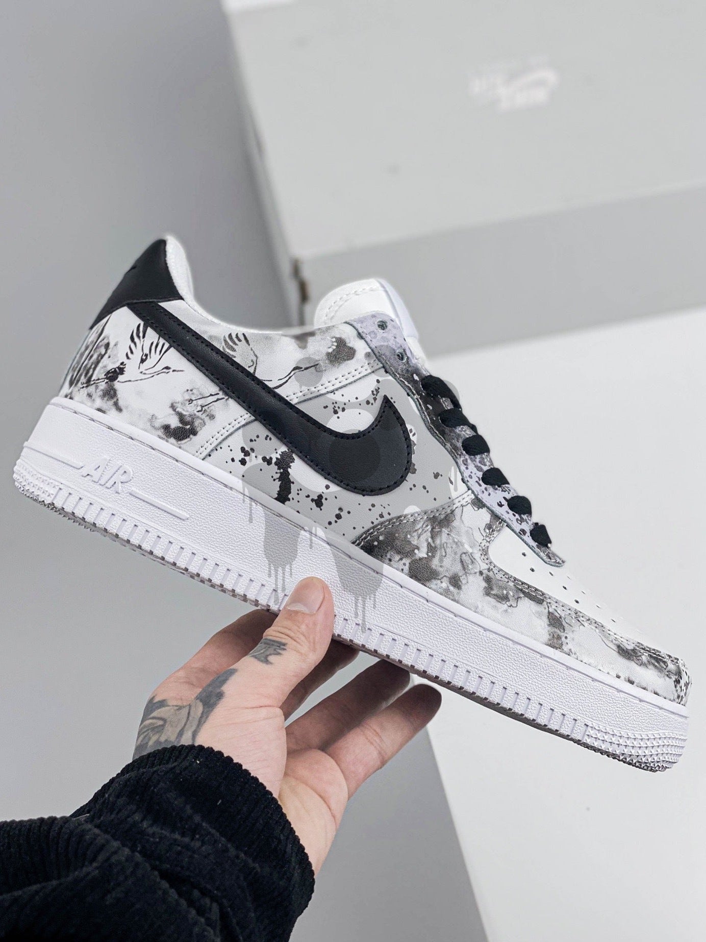 Custom Nike Air Force 1 "Japanese Bird"