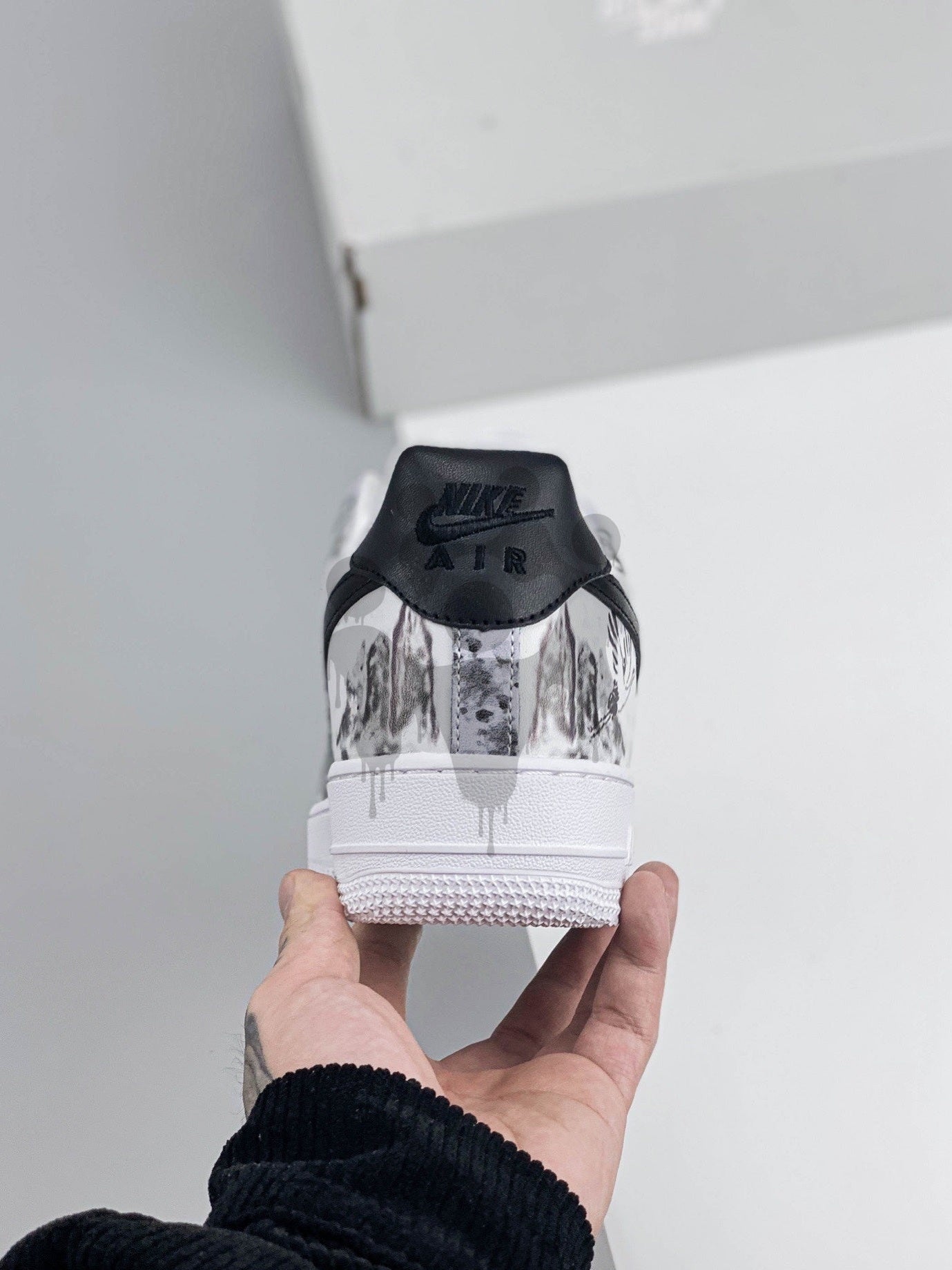 Custom Nike Air Force 1 "Japanese Bird"