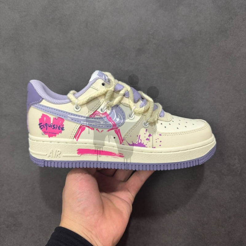 Custom Nike Air Forces 1 "Explosion of Love"