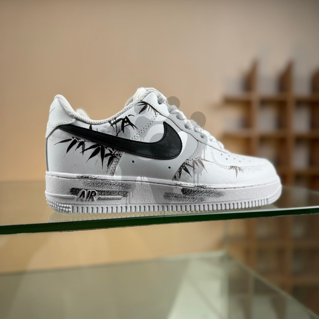 Custom Nike Air Force 1 "Black Leafes"