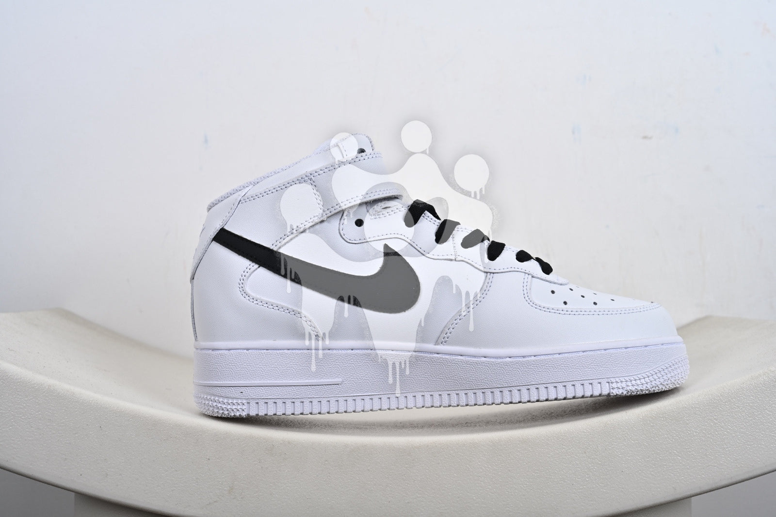 Custom Nike Air Forces 1 High "Demolition"