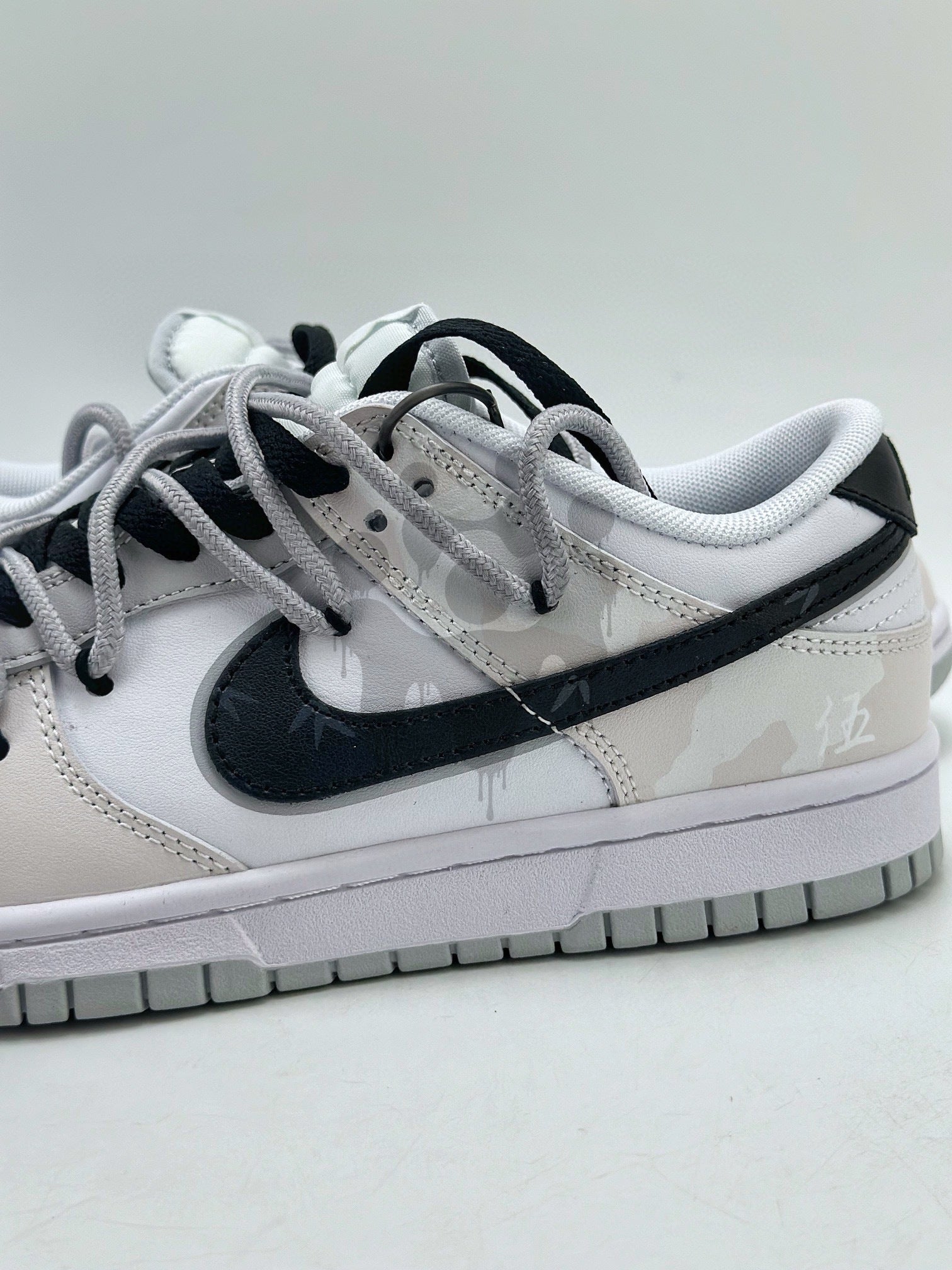 Custom Nike Dunk Low "Asian Grey"