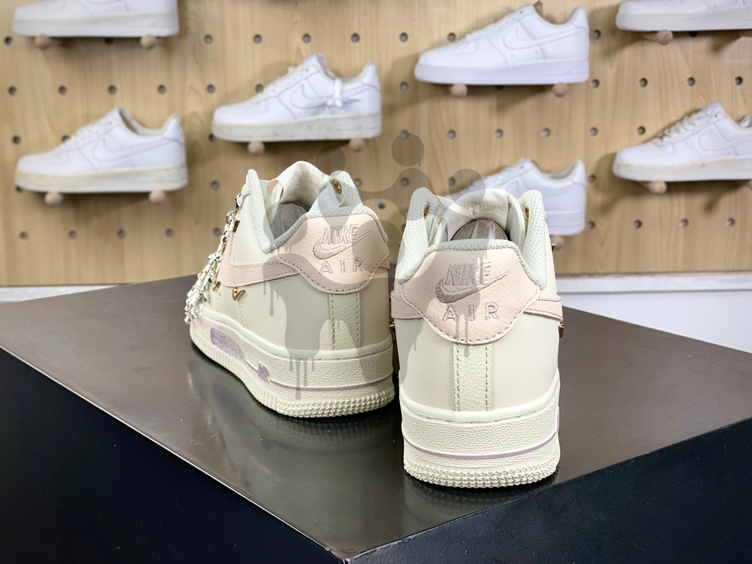 Custom Nike Air Forces 1 "Pink Swag"