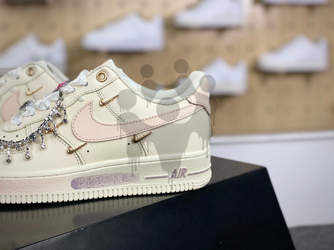 Custom Nike Air Forces 1 "Pink Swag"